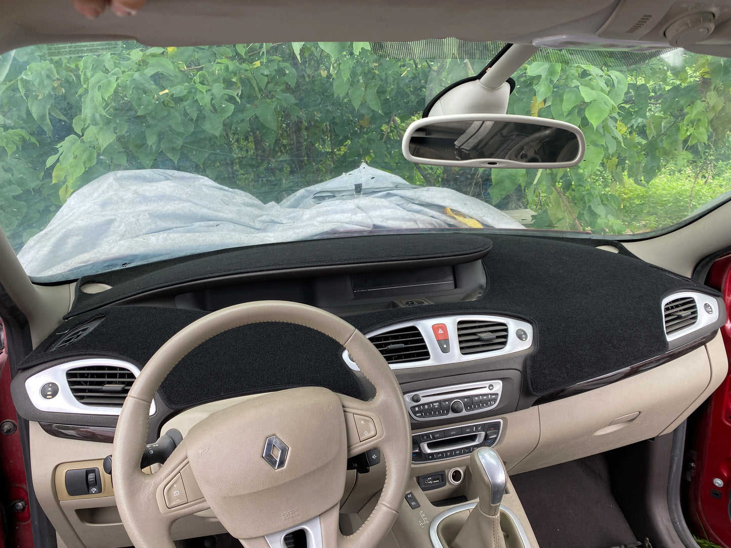 For Renault Scenic 2011-2013  Dashboard Cover Carpet Cape Sun Shade Pad Carpet mat